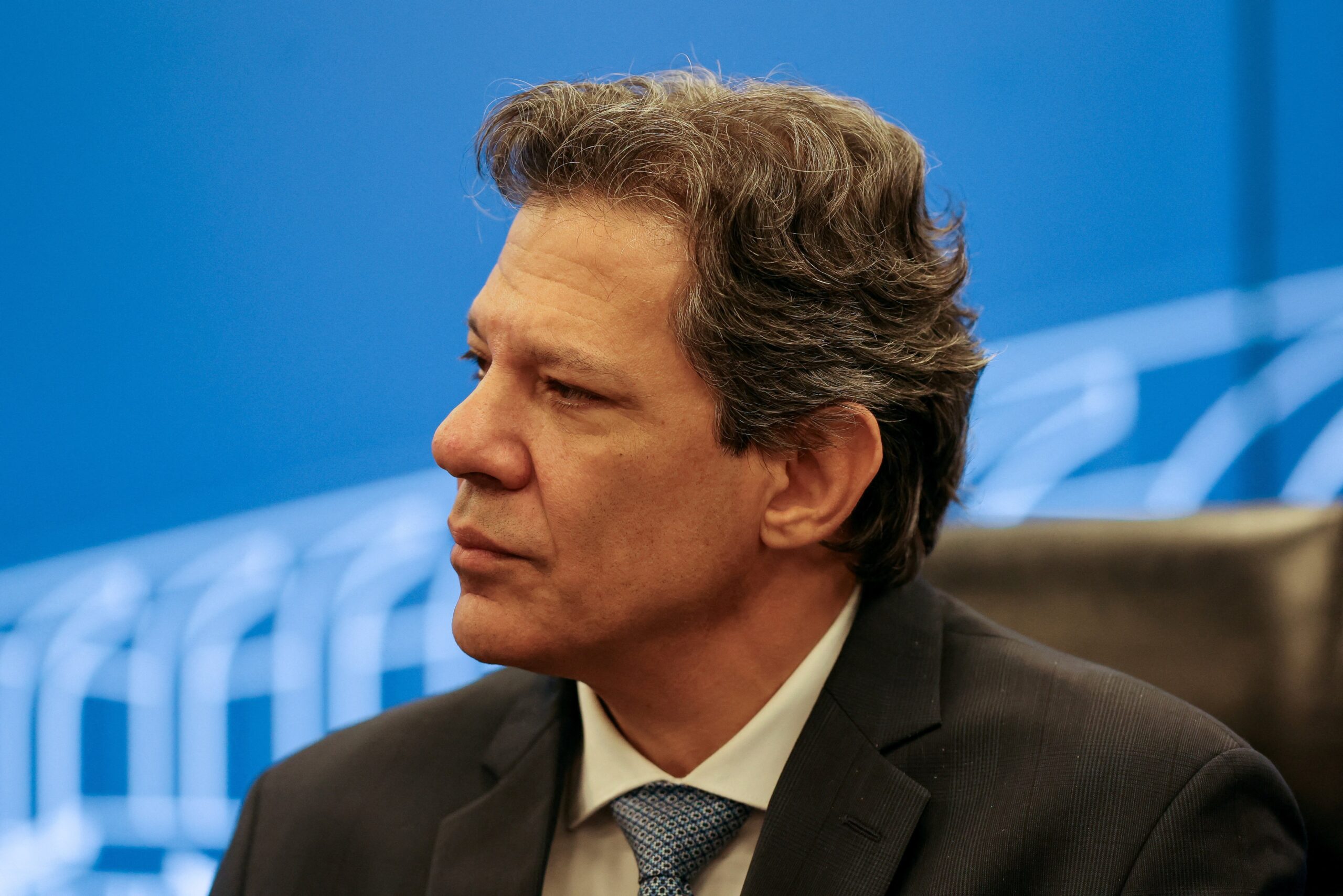 É #FAKE anúncio de Haddad recomendando link para consulta de 'indenização'; vídeo foi criado com inteligência artificial