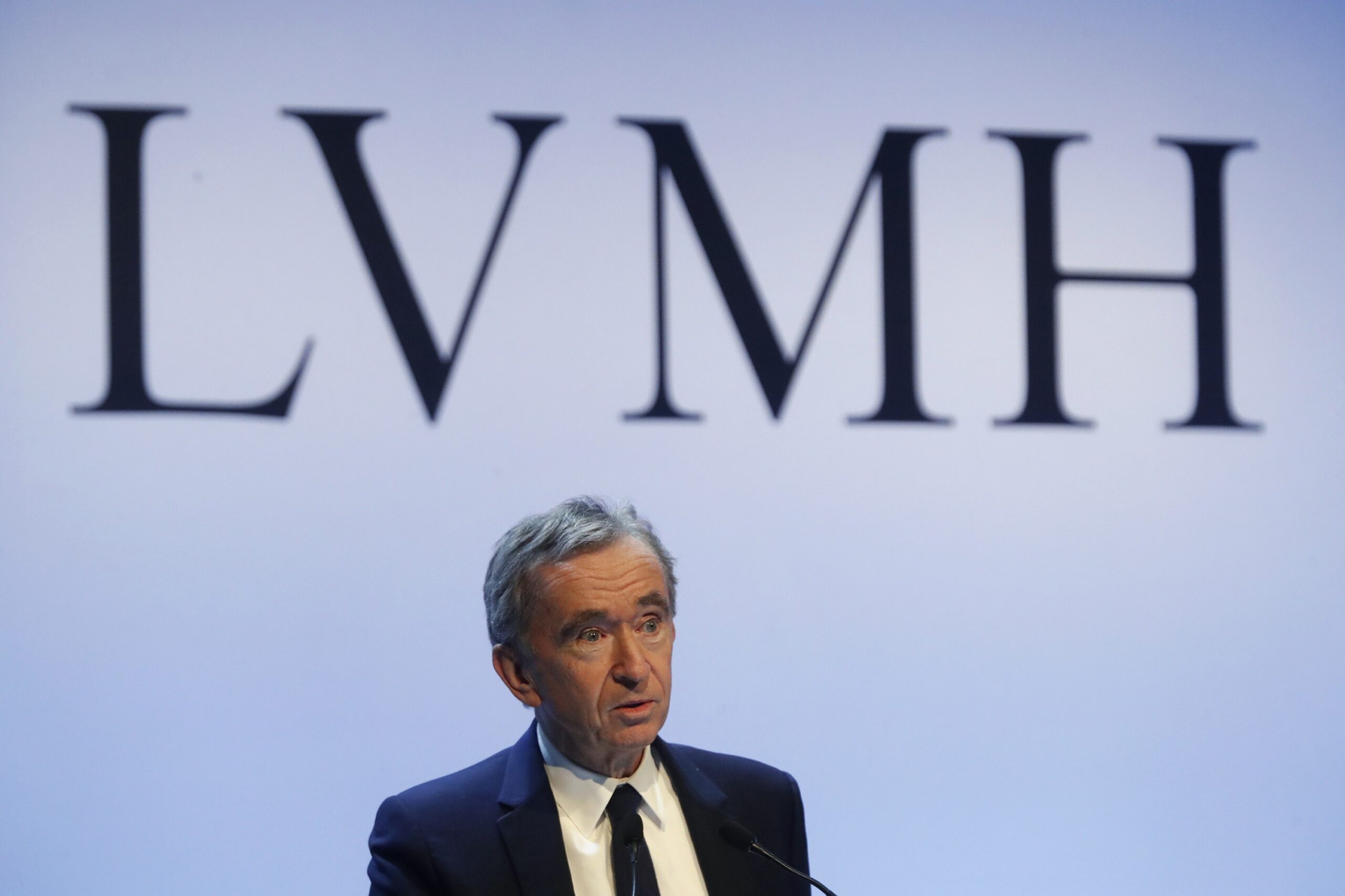 Bernard Arnault, homem mais rico da França, critica proposta de imposto para super-ricos