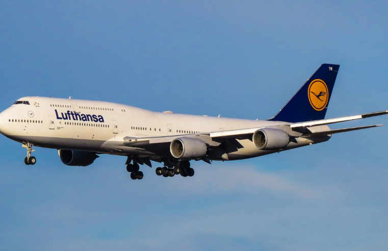 Lufthansa anuncia corte de 4 mil cargos administrativos