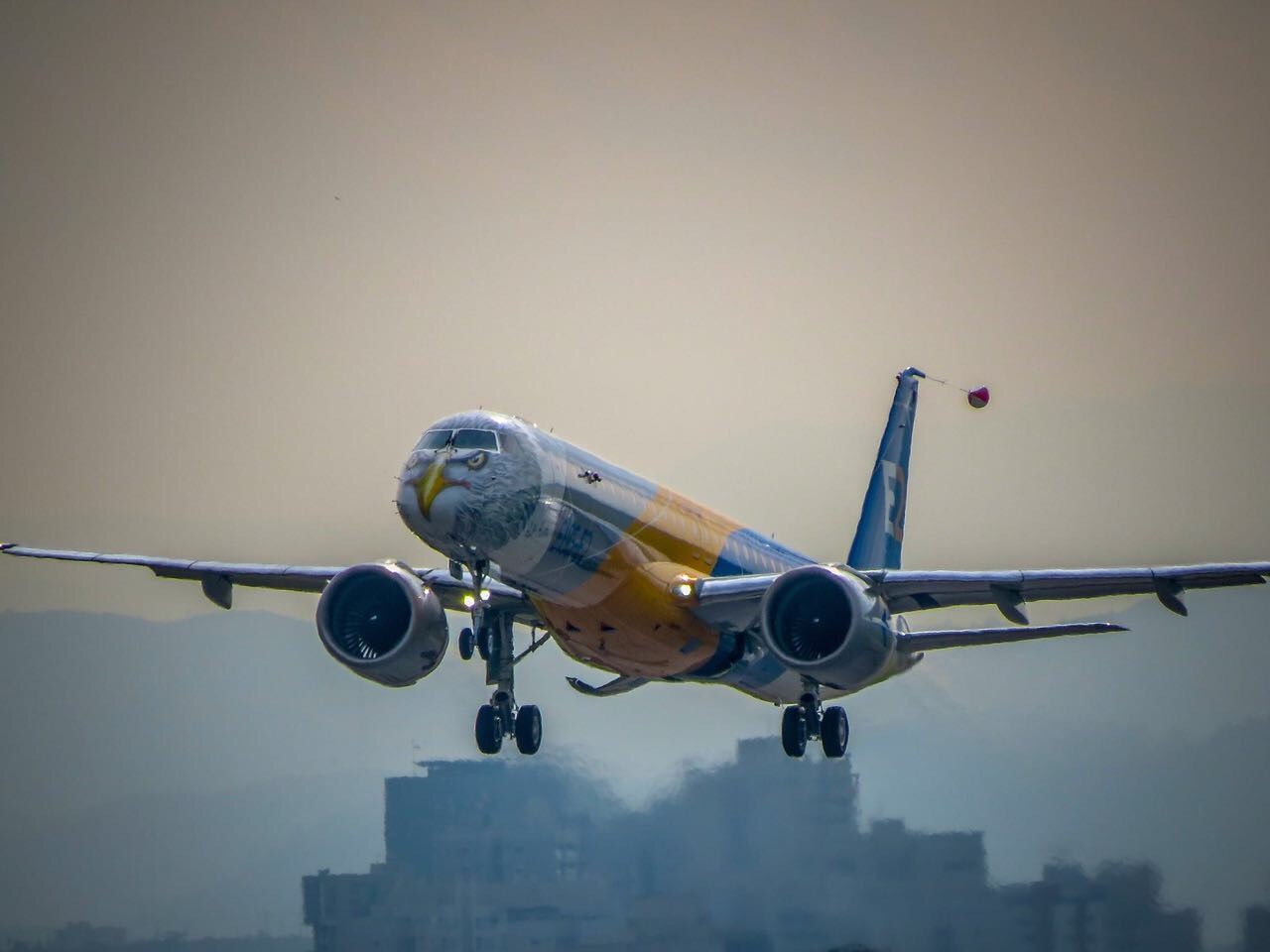 Embraer vende 50 aviões por US$ 4,4 bilhões para companhia aérea dos EUA