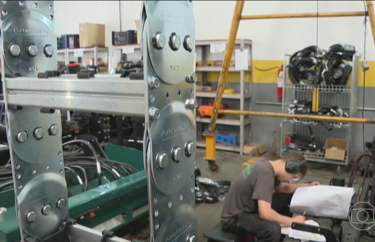 Boletim Focus: mercado financeiro reduz estimativa de inflação em 2025 para 4,83%