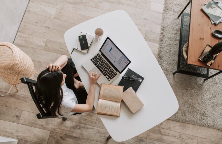 Empresas não sabem medir a produtividade em home office, dizem especialistas