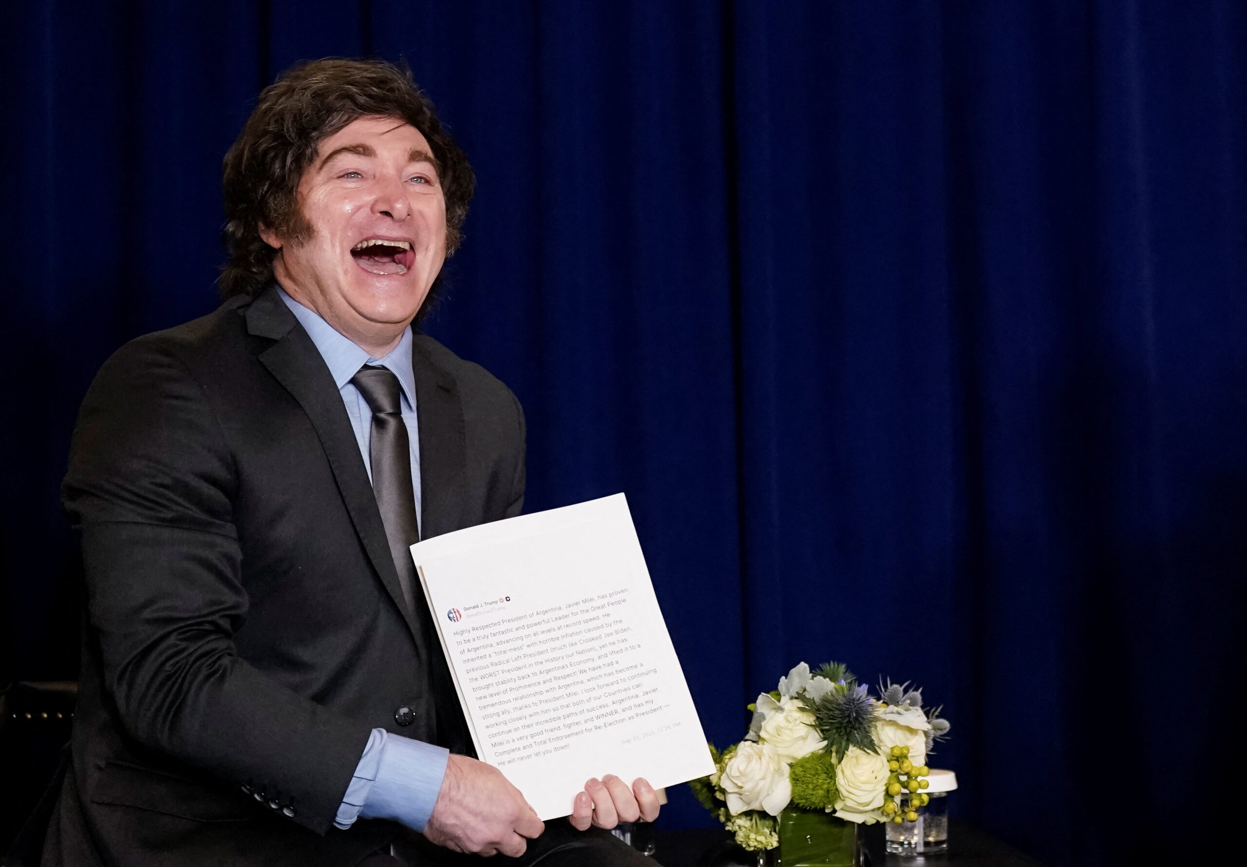 EUA adquirem US$ 20 bilhões em pesos argentinos para ajudar o governo de Javier Milei