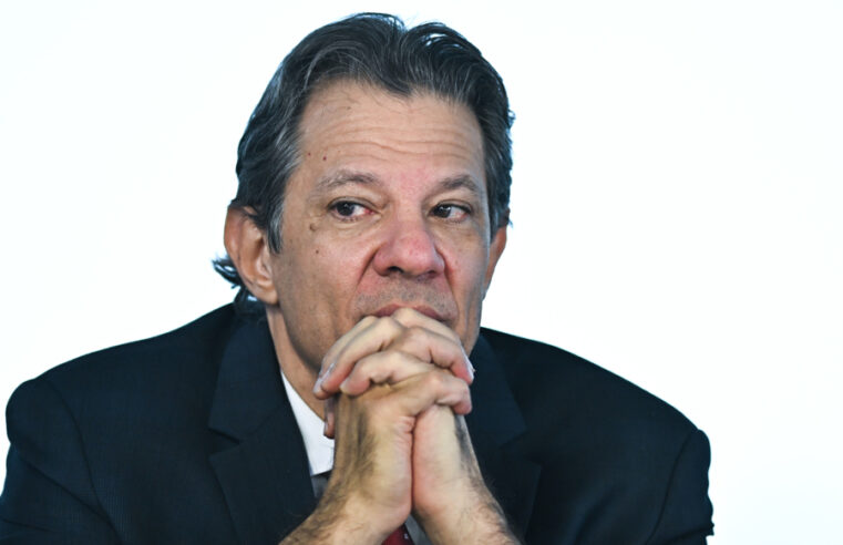 Câmara aprova compensação ao governo após derrota econômica