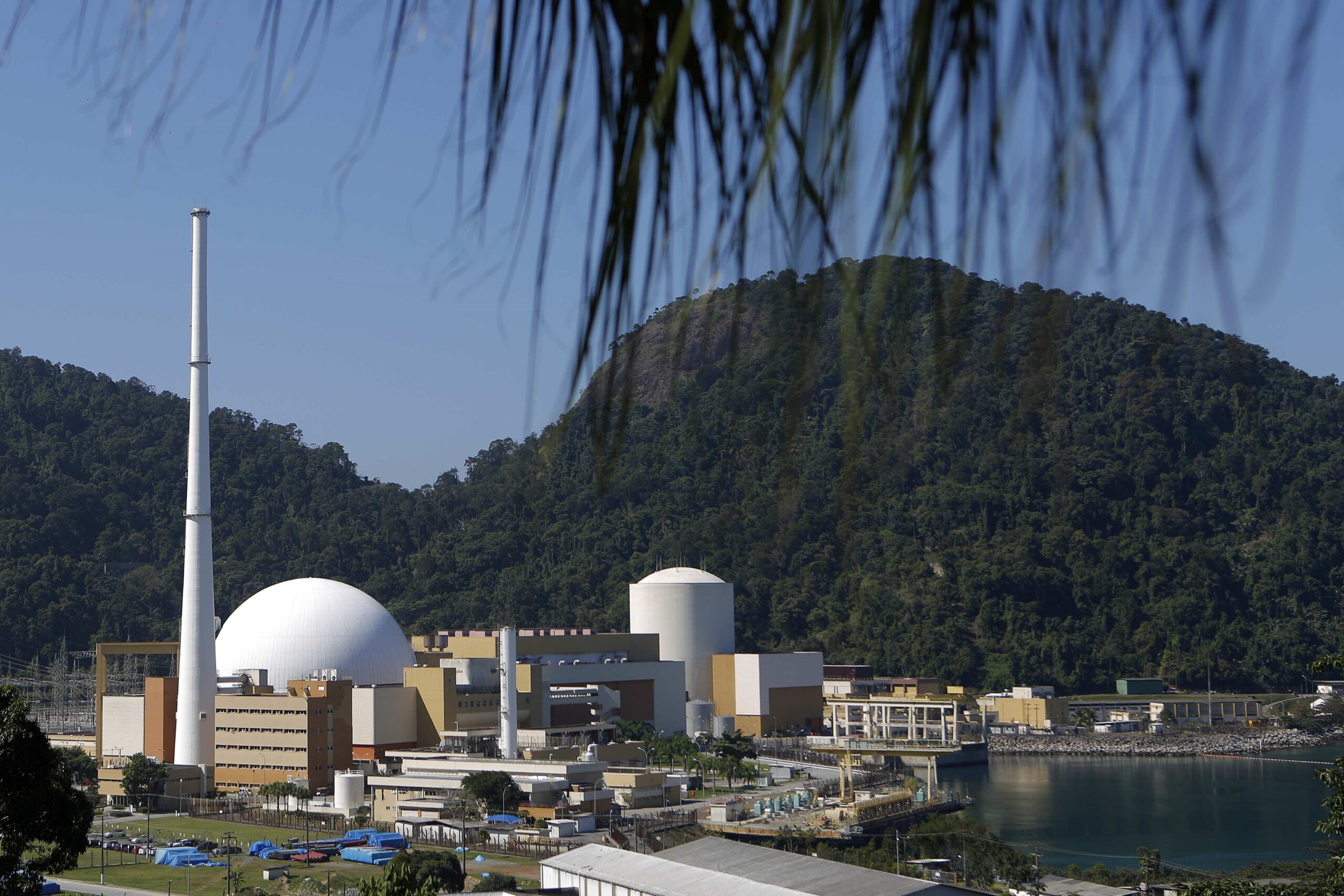 Eletronuclear pede R$ 1,4 bi ao governo sob risco de colapso nas usinas de Angra