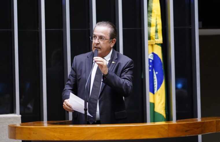 Escala 6×1 será debatida a pedido de deputado do PL