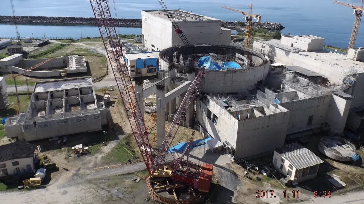 Empresa dos irmãos Batista aumenta participação na deficitária Eletronuclear