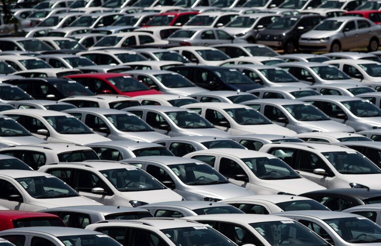 Brasil emplaca quase 2 milhões de veículos novos no 3º trimestre de 2025