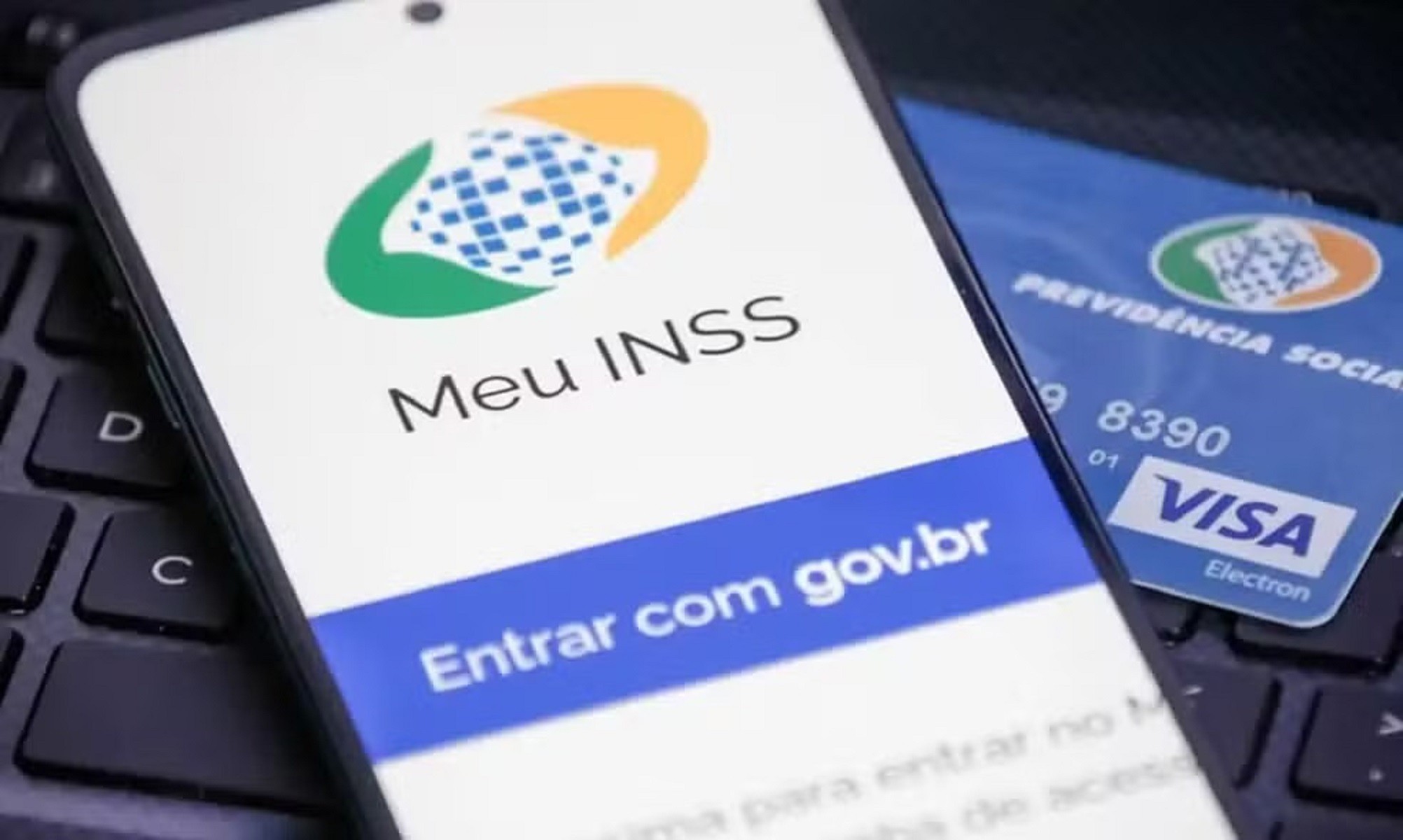 É #FAKE que INSS faria suposto 'pagamento extra' de R$ 600 a aposentados e pensionistas a partir de outubro; trata-se de IA