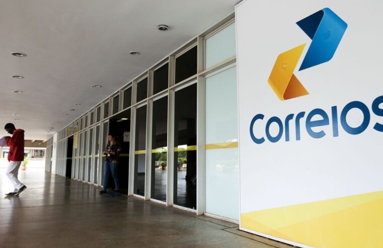 Oposição reage ao empréstimo de R$ 20 bi para socorrer os Correios