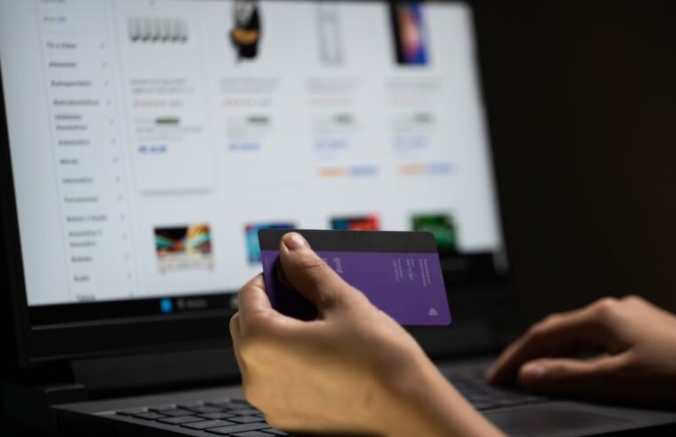 Imposo sobre importados impede até 38% das compras