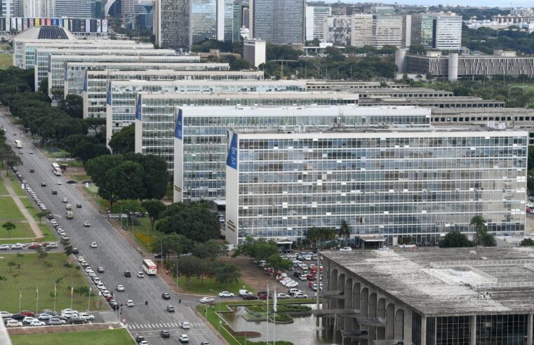 Veja as mudanças propostas na PEC da reforma administrativa