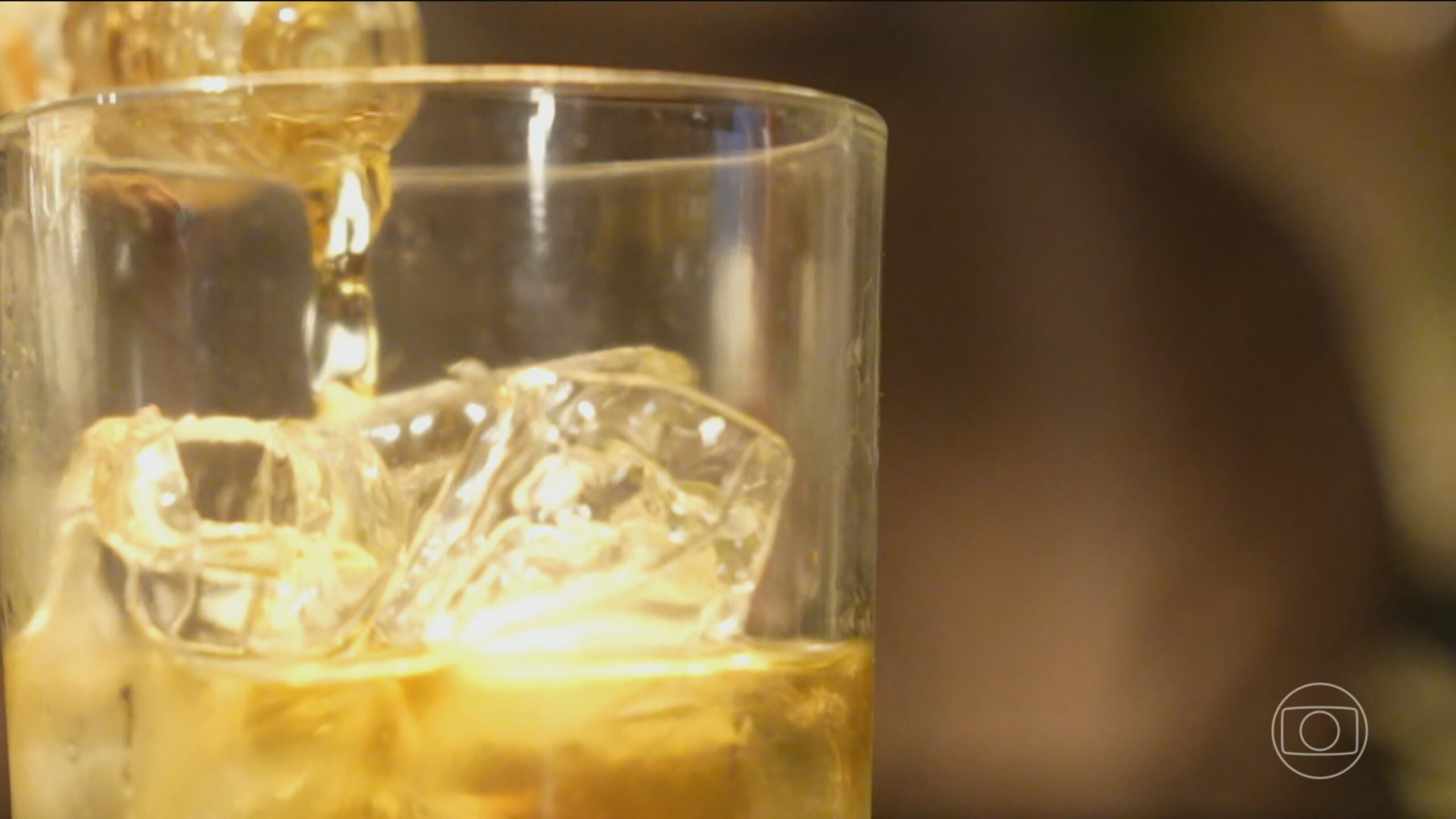 É falso que fim de sistema da Receita tem a ver com intoxicações por metanol