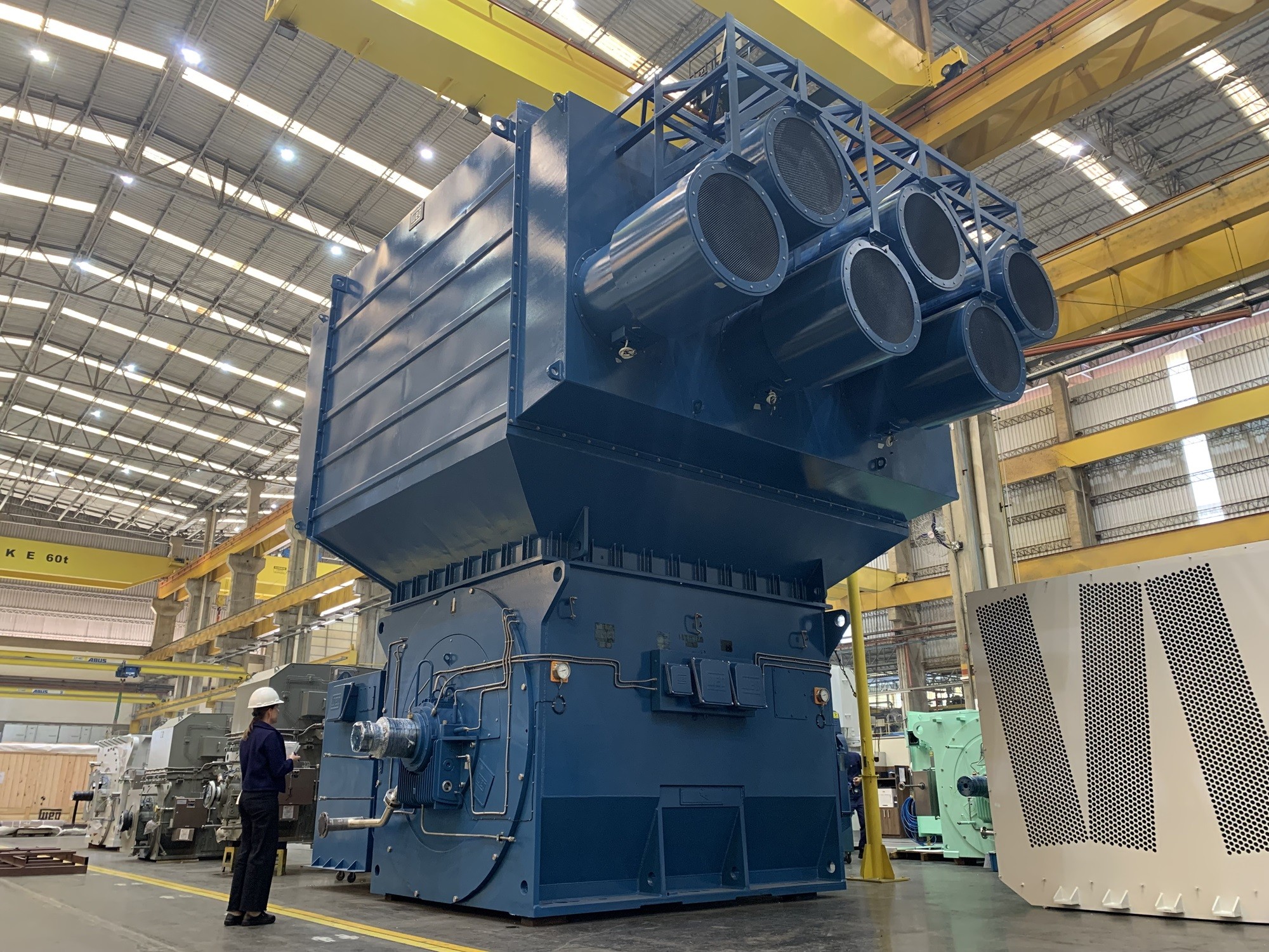 'Fábrica de super-ricos' anuncia investimento bilionário em SC e previsão de 1 mil novos empregos