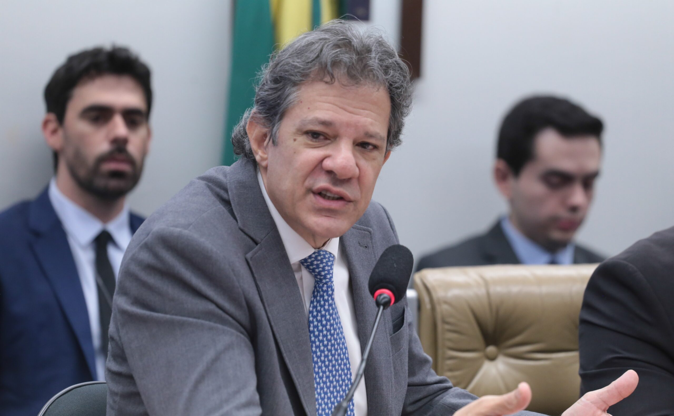 Limitar antecipação do saque-aniversário corrige uma das maiores injustiças contra o trabalhador, diz Haddad
