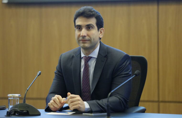 Caso Master expõe necessidade de reforçar supervisão, diz Galípolo