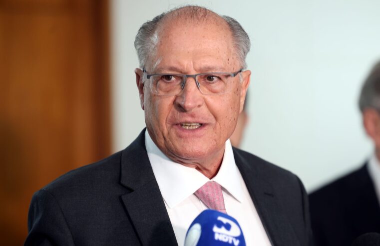 China vai dar autorização especial ao Brasil para imporat chips