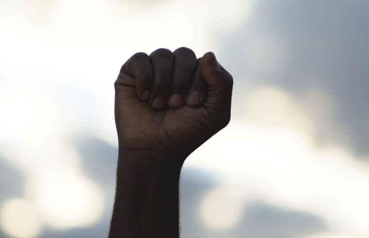 veja as regras para quem trabalha em 20 de novembro