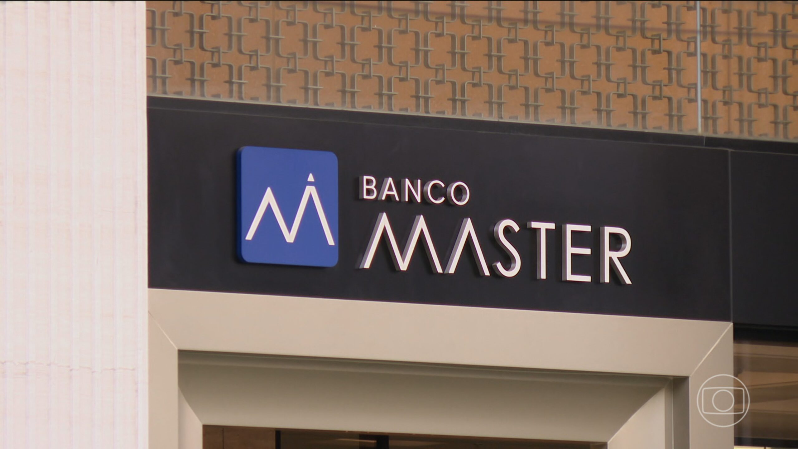 Banco Master: o que acontece com consignados, salários e pensões?