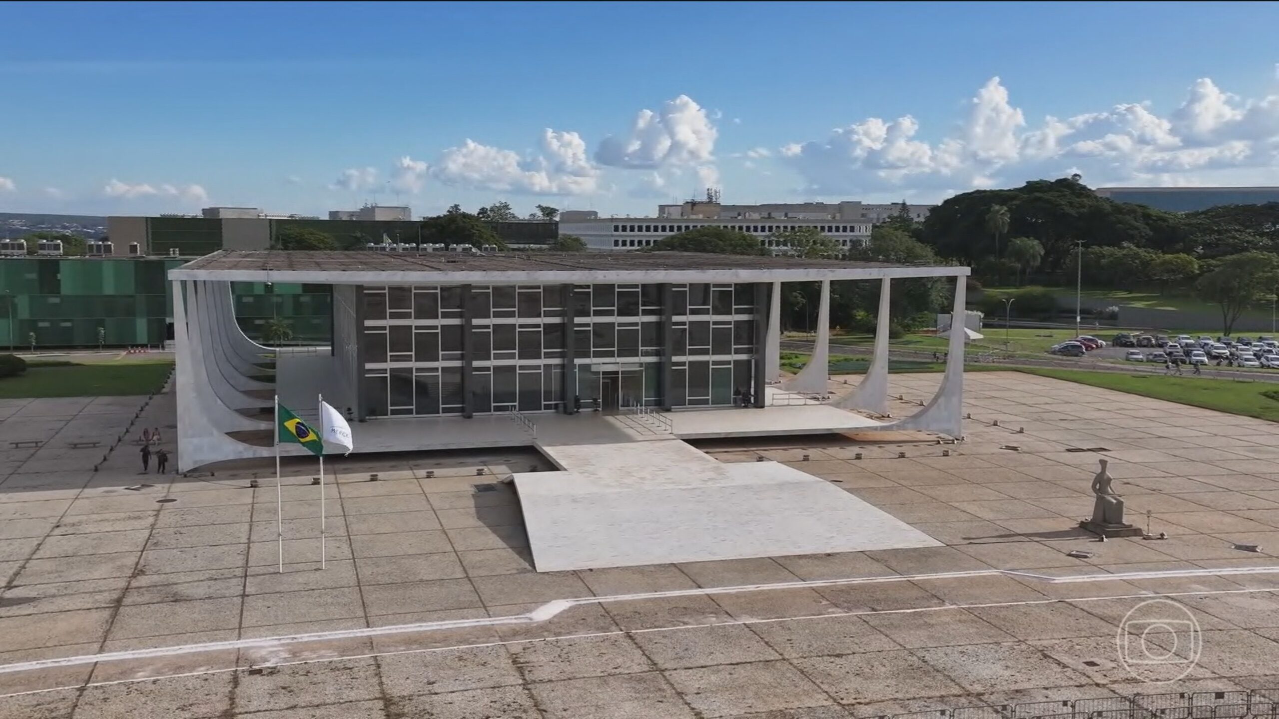 STF cancela tese que reconhecia direito à 'revisão da vida toda' do INSS