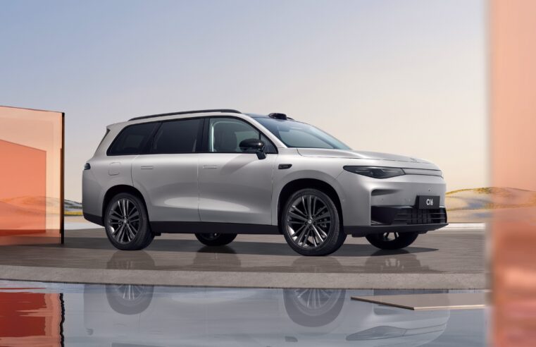 Salão do Automóvel 2025: Leapmotor terá fabricação no Brasil e mostra SUV de luxo C16