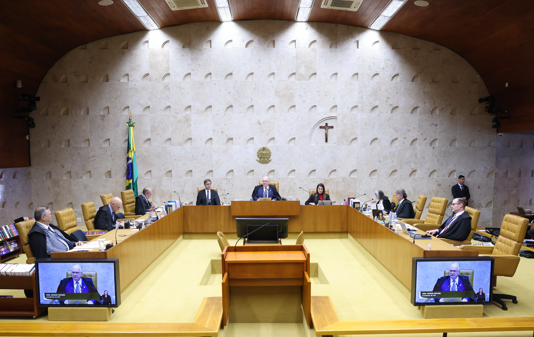 STF tem maioria para cancelar revisão da vida toda do INSS