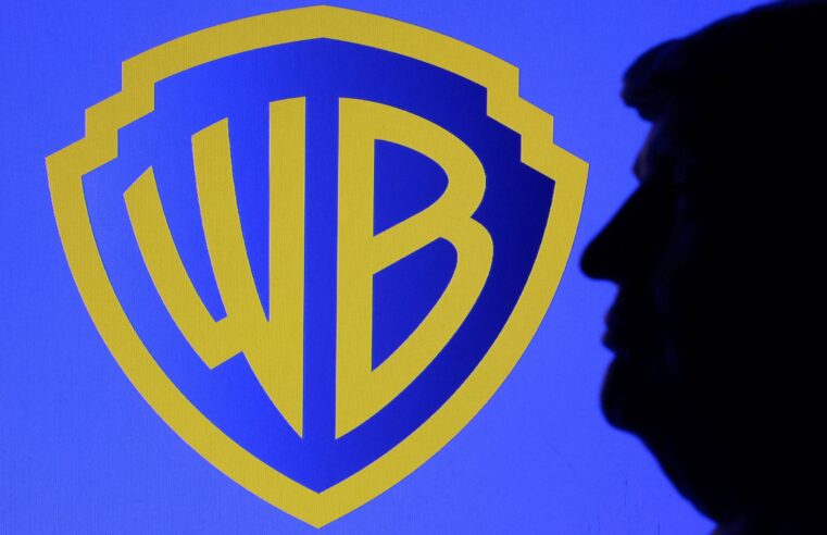 Trump diz que não é amigo da Netflix nem da Paramount em meio a disputa pela Warner