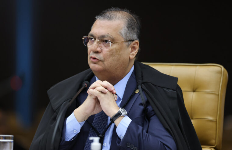 Acordo da AGU de Messias com Eletrobras é “constrangedor”